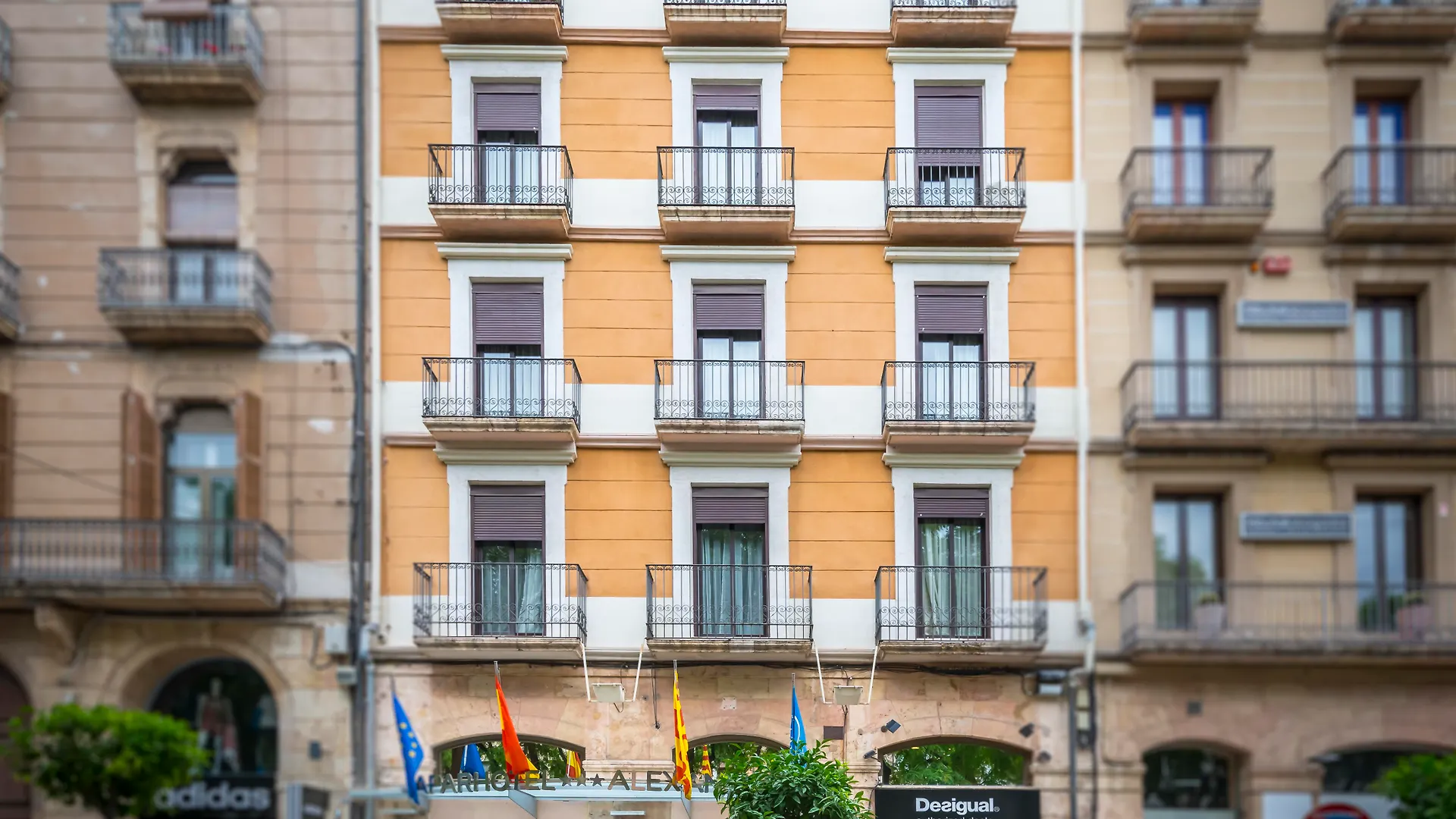 Alexandra Aparthotel Benstarhotelgroup Tarragona Hotel