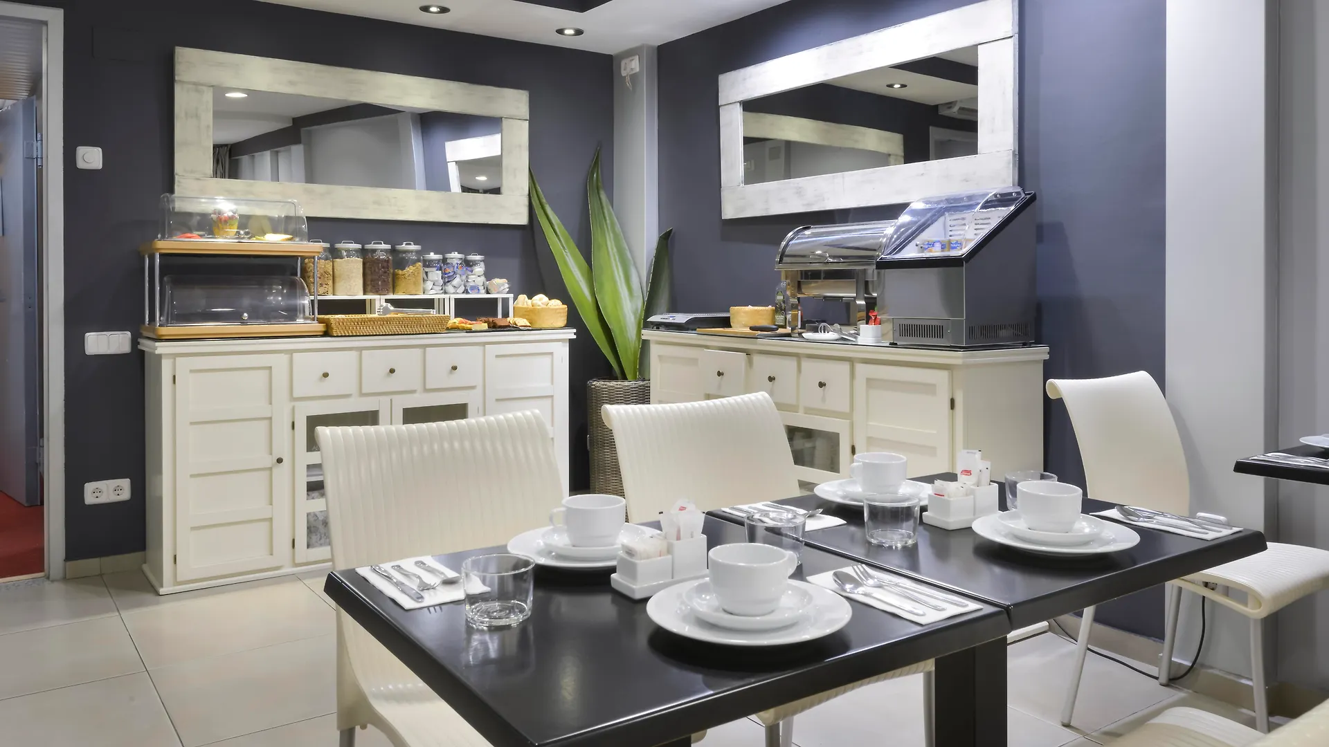 Alexandra Aparthotel Benstarhotelgroup Tarragona