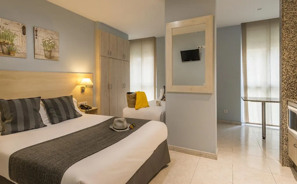 Alexandra Aparthotel Benstarhotelgroup Tarragona Espanha