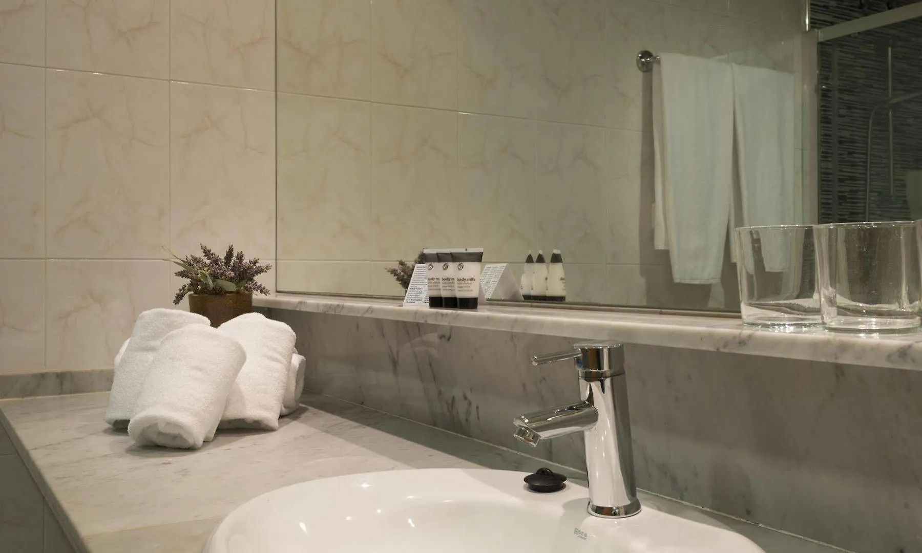Hotel Alexandra Aparthotel Benstarhotelgroup Tarragona